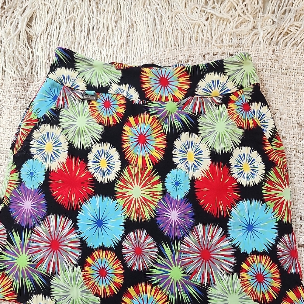Fore!"-ever Fabulous: Peck & Peck Fireworks Golf Skort
